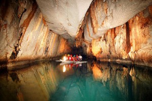 Big waves temporarily halt Underground River tours